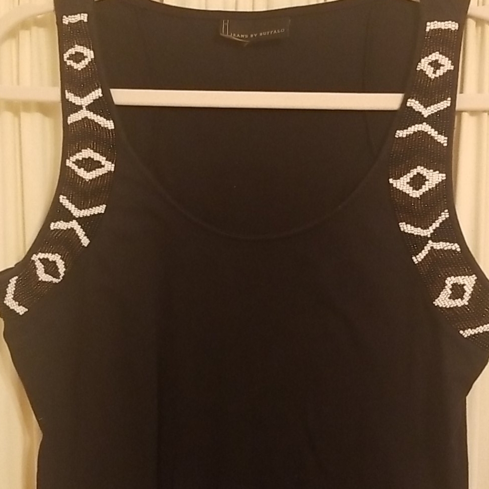 i JEANS BY BUFFALO BEADED DETAIL TANK TOP